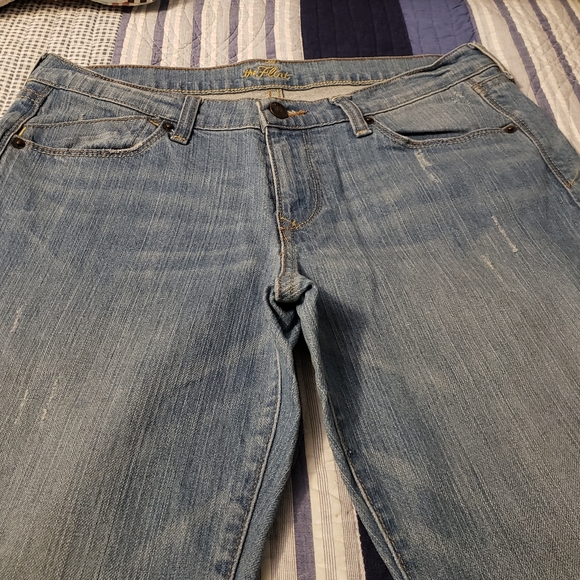 Old Navy "The Flirt" Jeans - Picture 3 of 8